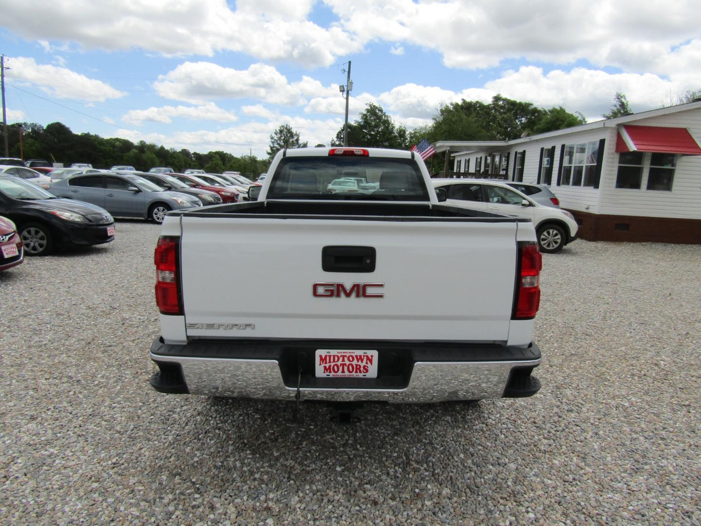 2017 White /Gray GMC Sierra 1500 (1GTN1LEC2HZ) , Automatic transmission, located at 15016 S Hwy 231, Midland City, AL, 36350, (334) 983-3001, 31.306210, -85.495277 - Photo#5